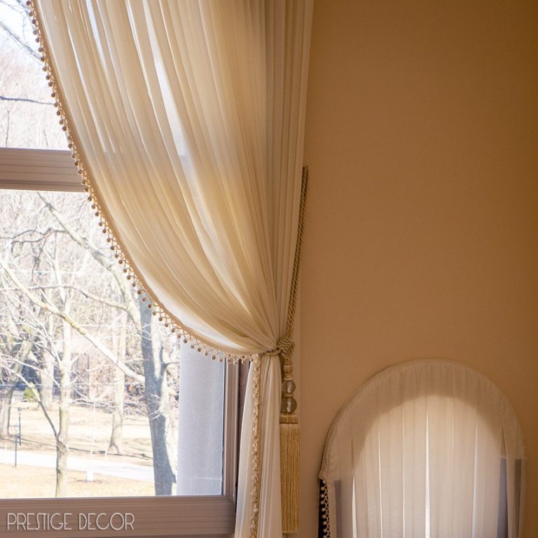 Decorative sheer curtains
