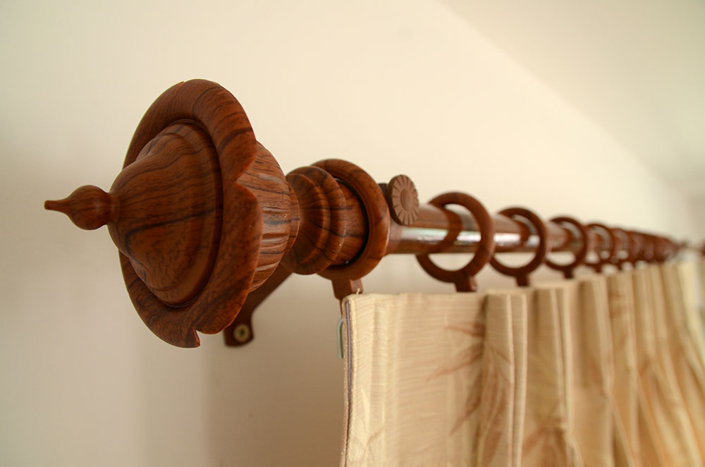 wood curtain hardware